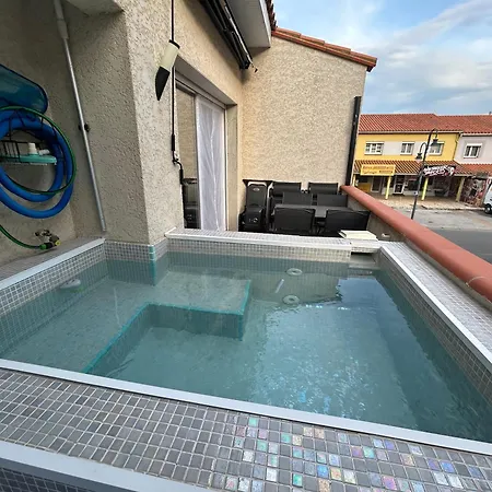 Apartman Evasion Au Bord De Mer, Avec Pisicne